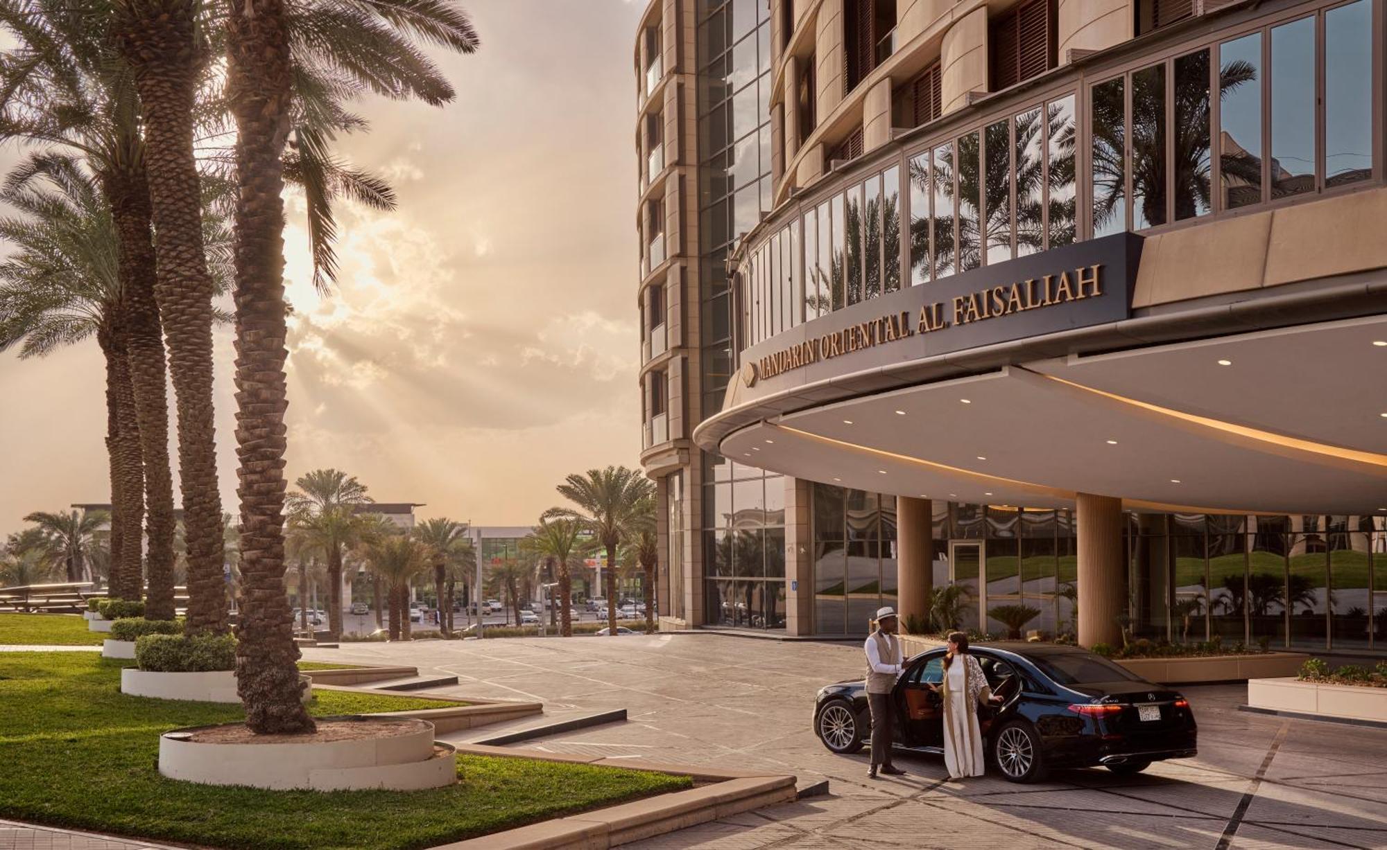 알 파이살리아 호텔 리야드 외부 사진 The Fairmont Ajman